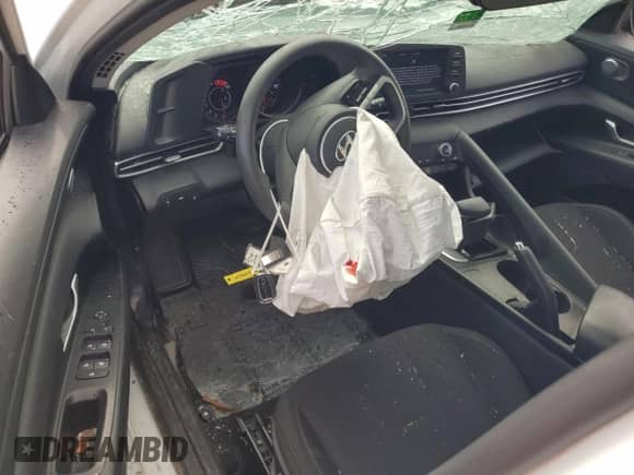 ✅ 2022 Hyundai Elantra SEL • VIN: 5NPLM4AG2NH059999 • Лот: 62094305. Размещён на Copart с пробегом 41 411 миль миль. Получите бесплатный доступ к архиву аукционных продаж из США и посмотрите подробный отчёт об истории автомобиля на DreamBid. Изображение 8.