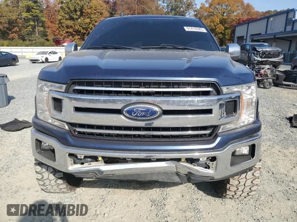 ✅ 2019 Ford F-150 XLT • VIN: 1FTEX1C53KFC49262 • Лот: 91416585. Опубликован ранее на Copart с пробегом 219 270 миль. Бесплатный доступ к архиву аукционных продаж из США и подробный отчёт об истории автомобиля на DreamBid. Изображение 5.