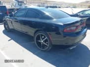✅ 2018 Dodge Charger SXT Plus • VIN: 2C3CDXHG7JH114414 • Lot: 43034477. Wystawiony na IAAI z przebiegiem 59 262 mil. Bezpłatny archiwum sprzedaży aukcyjnych z USA i szczegółowy raport historii pojazdu na DreamBid. Zdjęcie 3.