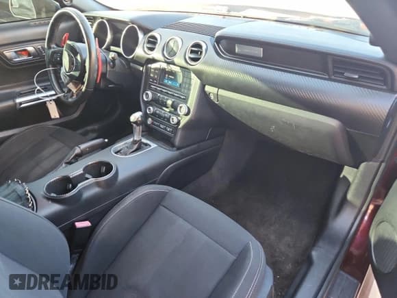 ✅ 2018 Ford Mustang EcoBoost • VIN: 1FA6P8TH4J5185542 • Lot: 91368655. Listed on Copart with 101,059 mi. Free auction sales archive from the USA and detailed vehicle history report at DreamBid. Image 8.