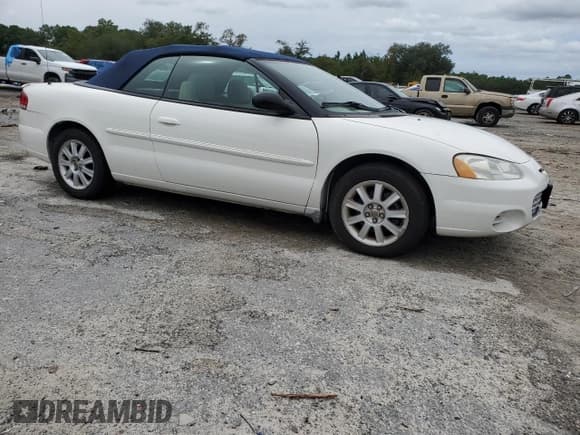 ✅ 2003 Chrysler Sebring • VIN: 1C3EL75T53N507884 • Lot: 75411374. Listed on Copart with 111,263 mi. Free auction sales archive from the USA and detailed vehicle history report at DreamBid. Image 4.