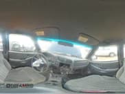 ✅ 2002 Chevrolet S-10 • VIN: 1GCCS19W628124217 • Лот: 47882955. Опубликован ранее на Copart с пробегом 38 659 миль. Бесплатный доступ к архиву аукционных продаж из США и подробный отчёт об истории автомобиля на DreamBid. Изображение 12.