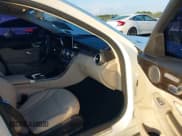 ✅ 2015 Mercedes-Benz C 300 • VIN: 55SWF4JB0FU069201 • Lot: 43059425. Wystawiony na IAAI z przebiegiem 167 477 mil. Bezpłatny archiwum sprzedaży aukcyjnych z USA i szczegółowy raport historii pojazdu na DreamBid. Zdjęcie 5.