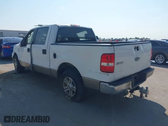 ✅ 2005 Ford F-150 XLT • VIN: 1FTRW12W75FB28284 • Lot: 42985873. Wystawiony na IAAI z przebiegiem Nie podano. Bezpłatny archiwum sprzedaży aukcyjnych z USA i szczegółowy raport historii pojazdu na DreamBid. Zdjęcie 3.