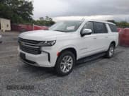 ✅ 2023 Chevrolet Suburban Premier • VIN: 1GNSKFKD1PR368349 • Lot: 43564284. Wystawiony na IAAI z przebiegiem 71 831 mil. Bezpłatny archiwum sprzedaży aukcyjnych z USA i szczegółowy raport historii pojazdu na DreamBid. Zdjęcie 19.