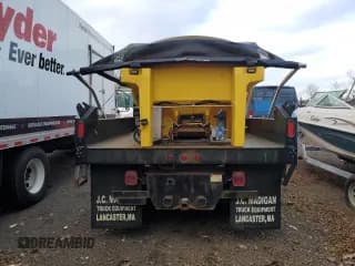 ✅ 2021 Ford F-550 XL • VIN: 1FDUF5HT5MDA10111 • Lot: 87877275. Wystawiony na Copart z przebiegiem 36 100 mil. Bezpłatny archiwum sprzedaży aukcyjnych z USA i szczegółowy raport historii pojazdu na DreamBid. Zdjęcie 6.