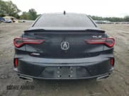 ✅ 2022 Acura TLX w/A-Spec Package • VIN: 19UUB5F5XNA005821 • Lot: 82149335. Wystawiony na Copart z przebiegiem Nie podano. Bezpłatny archiwum sprzedaży aukcyjnych z USA i szczegółowy raport historii pojazdu na DreamBid. Zdjęcie 6.