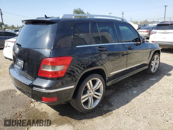✅ 2012 Mercedes-Benz GLK 350 • VIN: WDCGG5GB2CF809221 • Lot: 82677765. Listed on Copart with 92,402 mi. Free auction sales archive from the USA and detailed vehicle history report at DreamBid. Image 3.