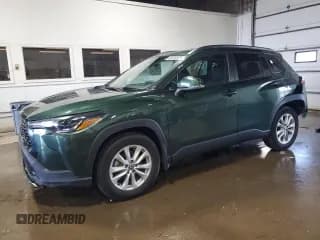 ✅ 2023 Toyota Corolla Cross LE • VIN: 7MUBAABG7PV054284 • Lot: 66846825. Wystawiony na Copart z przebiegiem 38 696 mil. Bezpłatny archiwum sprzedaży aukcyjnych z USA i szczegółowy raport historii pojazdu na DreamBid. Zdjęcie 1.