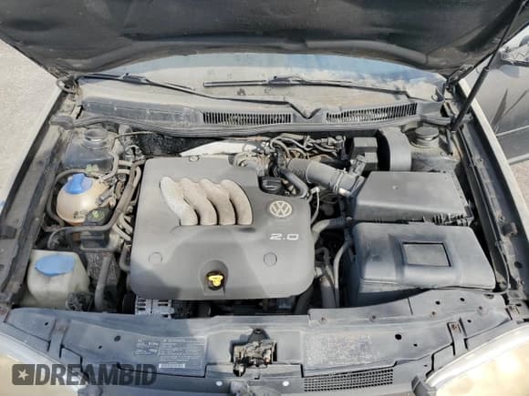 ✅ 1999 Volkswagen Golf • VIN: WVWGC31J1XW684403 • Лот: 47682145. Опубликован ранее на Copart с пробегом 70 969 миль. Бесплатный доступ к архиву аукционных продаж из США и подробный отчёт об истории автомобиля на DreamBid. Изображение 11.