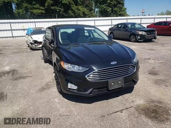 ✅ 2019 Ford Fusion SE • VIN: 3FA6P0HD9KR229122 • Лот: 71047885. Опубликован ранее на Copart с пробегом 85 993 миль. Бесплатный доступ к архиву аукционных продаж из США и подробный отчёт об истории автомобиля на DreamBid. Изображение 13.