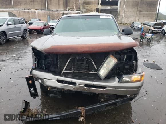 ✅ 2007 Chevrolet Silverado 1500 LS • VIN: 2GCEC13V171129275 • Lot: 73748914. Listed on Copart with 266,116 mi. Free auction sales archive from the USA and detailed vehicle history report at DreamBid. Image 5.