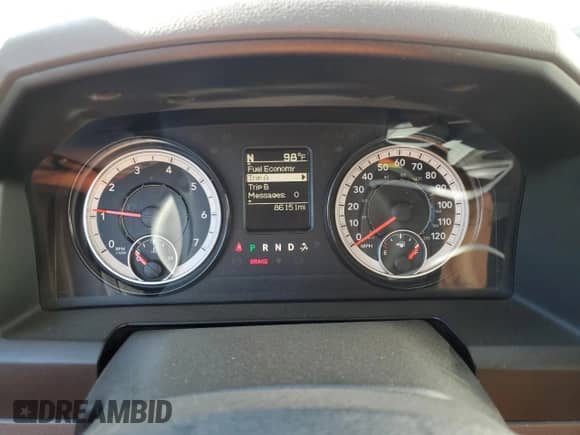 2019 Ram 1500 Warlock z VIN 1C6RR7GT4KS614084, wystawiony jako Copart lot #65156745 z przebiegiem 86 151 mil mil oraz Szkoda całkowita • Salvage title. Historia ofert i sprzedaży dostępna na DreamBid. Obrazek 9.