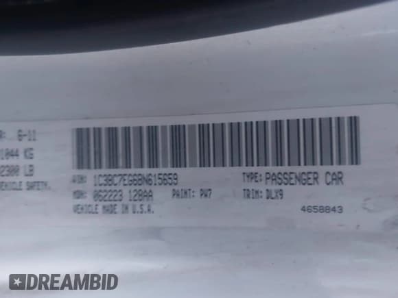 ✅ 2011 Chrysler 200 Limited • VIN: 1C3BC7EG6BN615659 • Lot: 42964449. Listed on IAAI with 125,805 mi. Free auction sales archive from the USA and detailed vehicle history report at DreamBid. Image 9.