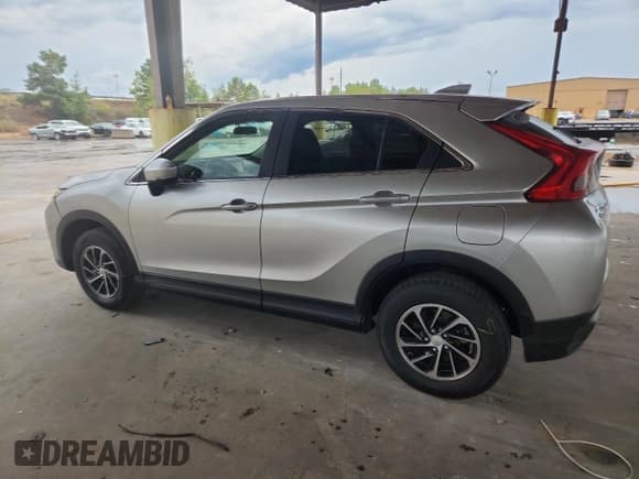 ✅ 2020 Mitsubishi Eclipse Cross ES • VIN: JA4AT3AA8LZ028935 • Lot: 84434605. Wystawiony na Copart z przebiegiem 109 135 mil. Bezpłatny archiwum sprzedaży aukcyjnych z USA i szczegółowy raport historii pojazdu na DreamBid. Zdjęcie 2.