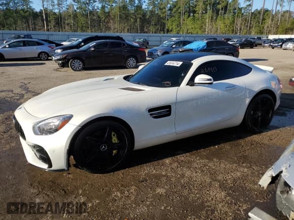 ✅ 2017 Mercedes-Benz AMG GT AMG GT • VIN: WDDYJ7HA4HA011049 • Лот: 41614714. Опубликован ранее на Copart с пробегом 28 140 миль. Бесплатный доступ к архиву аукционных продаж из США и подробный отчёт об истории автомобиля на DreamBid. Изображение 1.