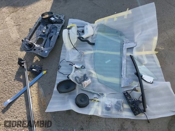 ✅ 2017 Bentley Continental GT • VIN: SCBFH7ZA2HC060883 • Lot: 41471595. Listed on IAAI with 45,783 mi. Free auction sales archive from the USA and detailed vehicle history report at DreamBid. Image 12.