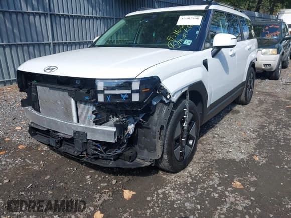 ✅ 2025 Hyundai Santa Fe SEL • VIN: 5NMP2DG17SH026483 • Лот: 43307400. Опубликован ранее на IAAI с пробегом 10 141 миль. Бесплатный доступ к архиву аукционных продаж из США и подробный отчёт об истории автомобиля на DreamBid. Изображение 2.