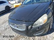 ✅ 2011 Volvo S60 • VIN: YV1902FH9B2003352 • Lot: 43638405. Wystawiony na IAAI z przebiegiem 167 371 mil. Bezpłatny archiwum sprzedaży aukcyjnych z USA i szczegółowy raport historii pojazdu na DreamBid. Zdjęcie 6.