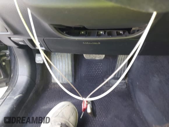 ✅ 2014 Lexus IS 250 • VIN: JTHBF1D20E5014238 • Lot: 43396485. Listed on IAAI with 156,887 mi. Free auction sales archive from the USA and detailed vehicle history report at DreamBid. Image 11.