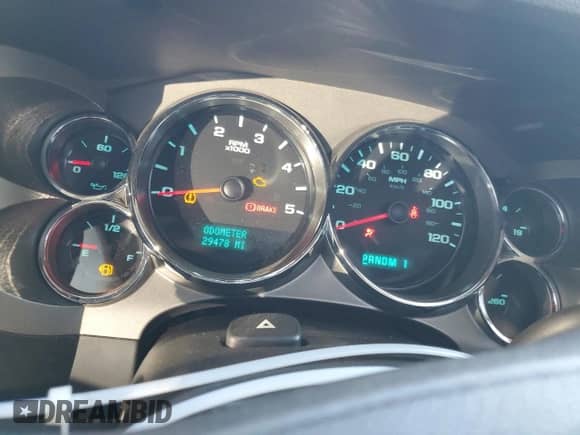 2008 Chevrolet Silverado 3500HD SRW LTZ with VIN 1GCHK33618F215149, listed as a Copart auction lot 83868944 with 29,478 mi miles and Salvage title. Bid and sale history available at DreamBid. Image 9.