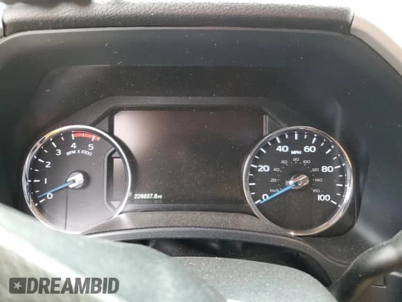 ✅ 2017 Ford F-350 King Ranch • VIN: 1FT8W3BT8HEF01517 • Lot: 59519395. Listed on Copart with 226,837 mi. Free auction sales archive from the USA and detailed vehicle history report at DreamBid. Image 9.