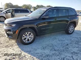 ✅ 2022 Jeep Grand Cherokee Limited • VIN: 1C4RJGBG1N8556415 • Лот: 82512825. Опубликован ранее на Copart с пробегом 38 643 миль. Бесплатный доступ к архиву аукционных продаж из США и подробный отчёт об истории автомобиля на DreamBid. Изображение 1.