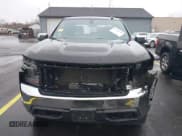 ✅ 2019 Chevrolet Silverado 1500 LT • VIN: 3GCPYDEK7KG138139 • Lot: 43720288. Wystawiony na IAAI z przebiegiem 97 800 mil. Bezpłatny archiwum sprzedaży aukcyjnych z USA i szczegółowy raport historii pojazdu na DreamBid. Zdjęcie 13.