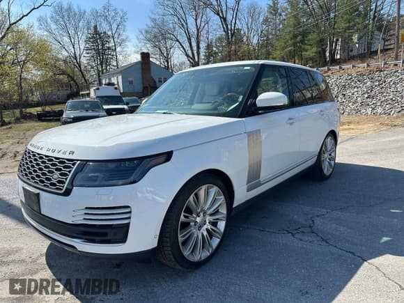 ✅ 2019 Land Rover Range Rover • VIN: SALGS2RE0KA538934 • Lot: 54326645. Listed on Copart with 112,312 mi. Free auction sales archive from the USA and detailed vehicle history report at DreamBid. Image 1.