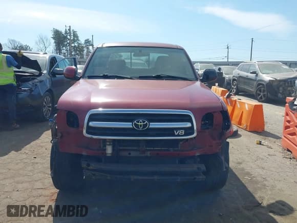 ✅ 2002 Toyota Tundra Limited • VIN: 5TBRT38112S230166 • Lot: 41690218. Listed on IAAI with 198,433 mi. Free auction sales archive from the USA and detailed vehicle history report at DreamBid. Image 12.