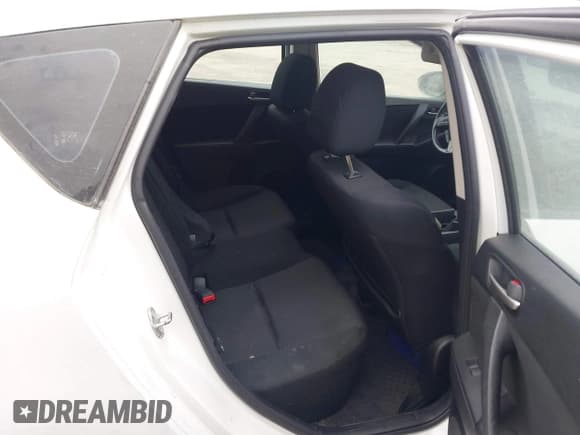 ✅ 2012 Mazda 3 i Touring • VIN: JM1BL1L85C1530812 • Lot: 41640423. Listed on IAAI with 135,744 mi. Free auction sales archive from the USA and detailed vehicle history report at DreamBid. Image 8.