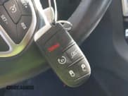 ✅ 2017 Jeep Grand Cherokee Altitude • VIN: 1C4RJFAG5HC853684 • Lot: 43505885. Wystawiony na IAAI z przebiegiem 123 748 mil. Bezpłatny archiwum sprzedaży aukcyjnych z USA i szczegółowy raport historii pojazdu na DreamBid. Zdjęcie 11.