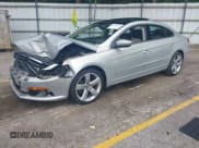 ✅ 2012 Volkswagen CC Lux Limited Edition • VIN: WVWHN7AN5CE508284 • Лот: 42901111. Опубликован ранее на IAAI с пробегом Не указан. Бесплатный доступ к архиву аукционных продаж из США и подробный отчёт об истории автомобиля на DreamBid. Изображение 2.