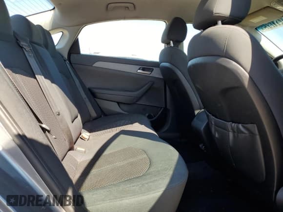 ✅ 2018 Hyundai Sonata SE • VIN: 5NPE24AF9JH693892 • Lot: 91411875. Wystawiony na Copart z przebiegiem 137 232 mil. Bezpłatny archiwum sprzedaży aukcyjnych z USA i szczegółowy raport historii pojazdu na DreamBid. Zdjęcie 10.