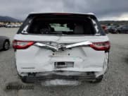 ✅ 2020 Chevrolet Traverse LS • VIN: 1GNERFKW1LJ229602 • Lot: 47083294. Wystawiony na Copart z przebiegiem 80 165 mil. Bezpłatny archiwum sprzedaży aukcyjnych z USA i szczegółowy raport historii pojazdu na DreamBid. Zdjęcie 6.