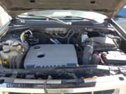 ✅ 2011 Ford Escape Hybrid • VIN: 1FMCU4K34BKA60771 • Lot: 42283654. Wystawiony na IAAI z przebiegiem 158 570 mil. Bezpłatny archiwum sprzedaży aukcyjnych z USA i szczegółowy raport historii pojazdu na DreamBid. Zdjęcie 10.