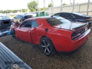 ✅ 2015 Dodge Challenger R/T • VIN: 2C3CDZAT0FH884917 • Lot: 61373644. Wystawiony na Copart z przebiegiem 333 333 mil. Bezpłatny archiwum sprzedaży aukcyjnych z USA i szczegółowy raport historii pojazdu na DreamBid. Zdjęcie 2.