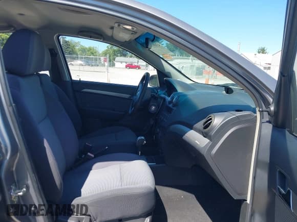 ✅ 2009 Chevrolet Aveo 1LT • VIN: KL1TD56E59B607697 • Lot: 43081845. Listed on IAAI with 65,179 mi. Free auction sales archive from the USA and detailed vehicle history report at DreamBid. Image 5.