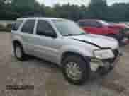 2006 Mercury Mariner Luxury z VIN 4M2CU56196KJ17209, wystawiony jako Copart lot #58450665 z przebiegiem 239 728 mil mil oraz Szkoda całkowita • Salvage title. Historia ofert i sprzedaży dostępna na DreamBid. Obrazek 4.