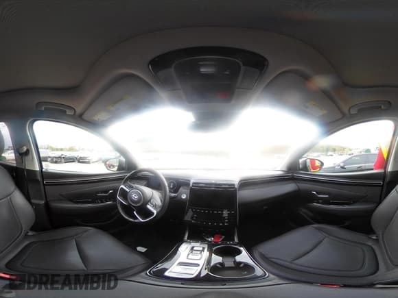 ✅ 2023 Hyundai Tucson Limited • VIN: 5NMJECAE4PH226859 • Lot: 43432080. Listed on IAAI with 10,802 mi. Free auction sales archive from the USA and detailed vehicle history report at DreamBid. Image 19.