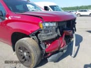 ✅ 2019 Chevrolet Silverado 1500 RST • VIN: 1GCUYEED4KZ113855 • Lot: 42568253. Wystawiony na IAAI z przebiegiem 173 168 mil. Bezpłatny archiwum sprzedaży aukcyjnych z USA i szczegółowy raport historii pojazdu na DreamBid. Zdjęcie 6.