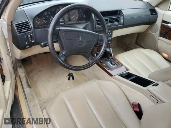 ✅ 1995 Mercedes-Benz SL 5.0L • VIN: WDBFA67E9SF123919 • Lot: 93333605. Listed on Copart with 134,289 mi. Free auction sales archive from the USA and detailed vehicle history report at DreamBid. Image 8.