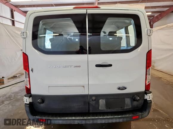 ✅ 2017 Ford Transit XL • VIN: 1FBZX2YMXHKA62466 • Lot: 92638055. Wystawiony na Copart z przebiegiem 47 192 mil. Bezpłatny archiwum sprzedaży aukcyjnych z USA i szczegółowy raport historii pojazdu na DreamBid. Zdjęcie 6.