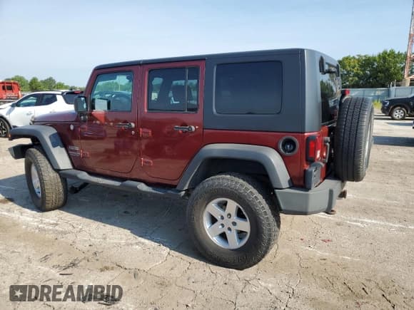 ✅ 2010 Jeep Wrangler Unlimited Sport • VIN: 1J4BA3H14AL101668 • Лот: 67396705. Опубликован ранее на Copart с пробегом 175 584 миль. Бесплатный доступ к архиву аукционных продаж из США и подробный отчёт об истории автомобиля на DreamBid. Изображение 2.