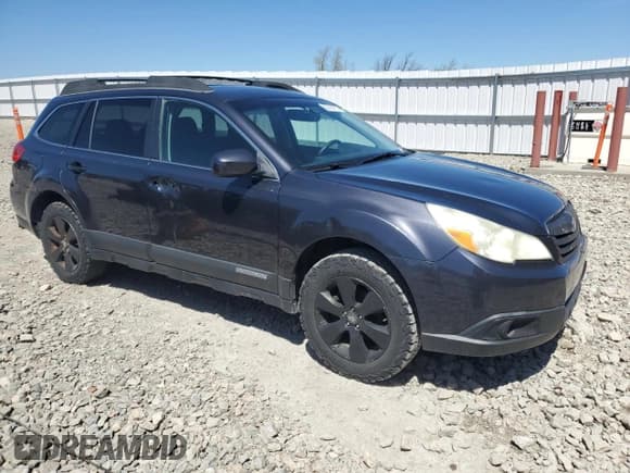 ✅ 2011 Subaru Outback Premium • VIN: 4S4BRCGCXB1373216 • Lot: 55764155. Listed on Copart with 213,789 mi. Free auction sales archive from the USA and detailed vehicle history report at DreamBid. Image 4.