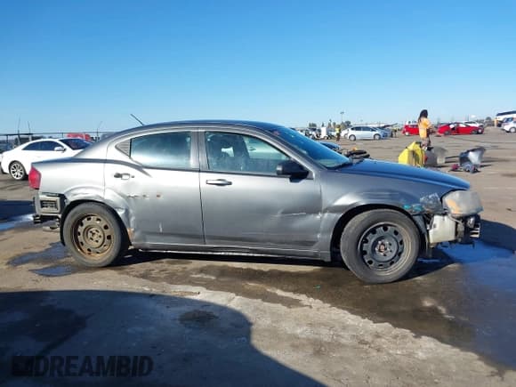 ✅ 2013 Dodge Avenger SE • VIN: 1C3CDZAB9DN617836 • Лот: 41349075. Опубликован ранее на IAAI с пробегом 133 583 миль. Бесплатный доступ к архиву аукционных продаж из США и подробный отчёт об истории автомобиля на DreamBid. Изображение 13.