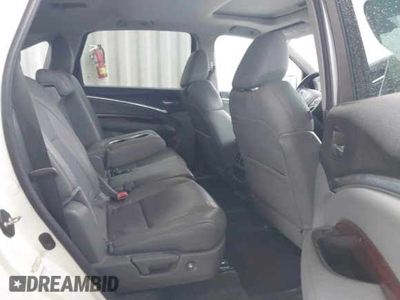 ✅ 2015 Acura MDX Technology • VIN: 5FRYD3H48FB006959 • Лот: 43530466. Опубликован ранее на IAAI с пробегом 135 953 миль. Бесплатный доступ к архиву аукционных продаж из США и подробный отчёт об истории автомобиля на DreamBid. Изображение 8.
