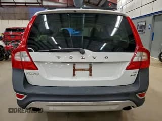 ✅ 2010 Volvo XC70 3.0T • VIN: YV4992BZ0A1085919 • Lot: 94256775. Listed on Copart with 101,584 mi. Free auction sales archive from the USA and detailed vehicle history report at DreamBid. Image 6.