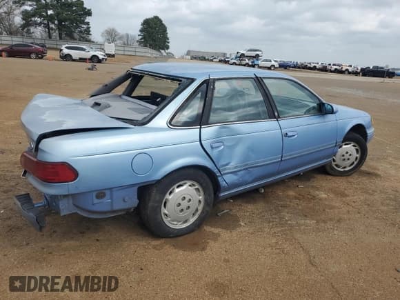 ✅ 1994 Ford Taurus GL • VIN: 1FALP5241RA141548 • Лот: 49275605. Опубликован ранее на Copart с пробегом 42 782 миль. Бесплатный доступ к архиву аукционных продаж из США и подробный отчёт об истории автомобиля на DreamBid. Изображение 3.