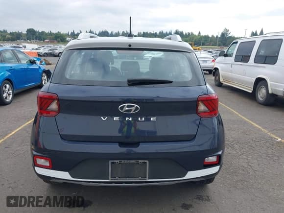 ✅ 2023 Hyundai Venue SEL • VIN: KMHRC8A30PU253470 • Lot: 43184022. Listed on IAAI with 41,543 mi. Free auction sales archive from the USA and detailed vehicle history report at DreamBid. Image 17.